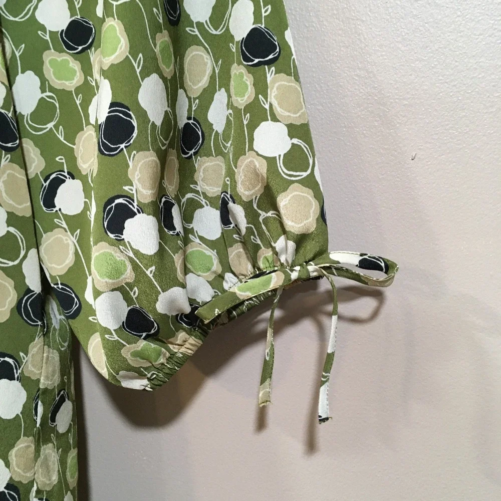 LOFT boho green sleeve